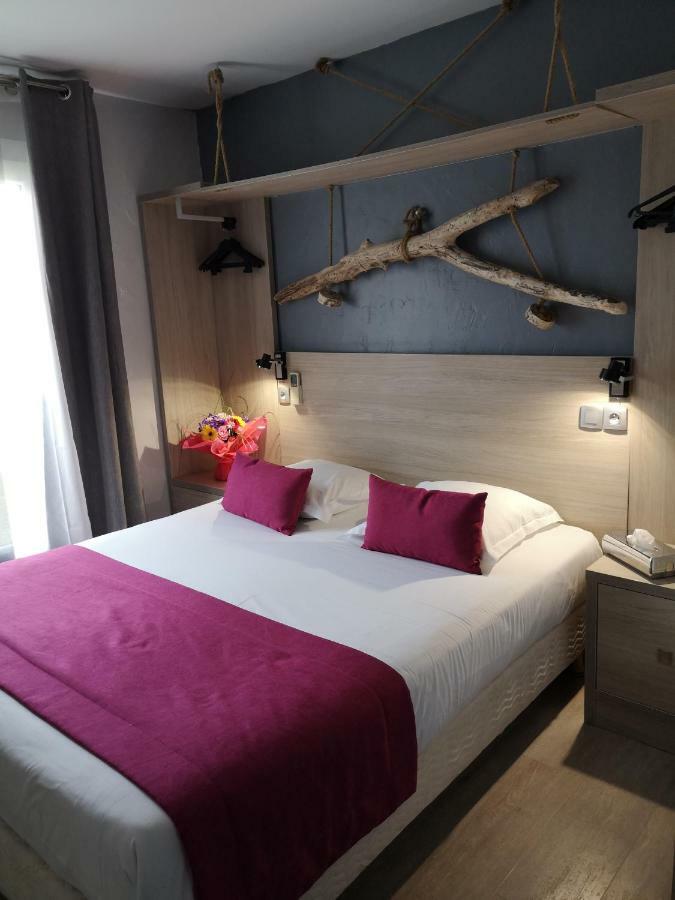 Atoll Hotel Restaurant Fréjus Buitenkant foto