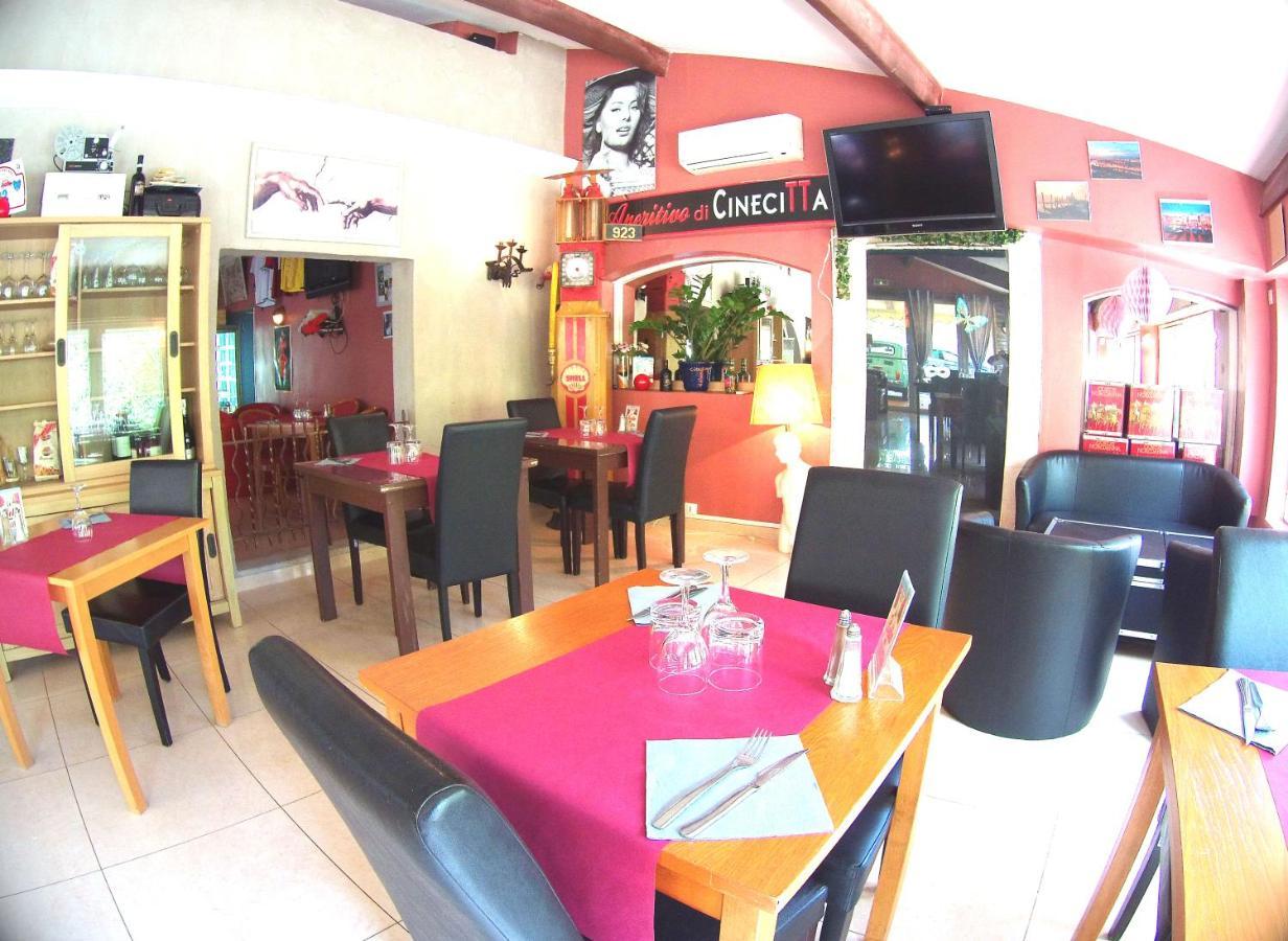 Atoll Hotel Restaurant Fréjus Buitenkant foto